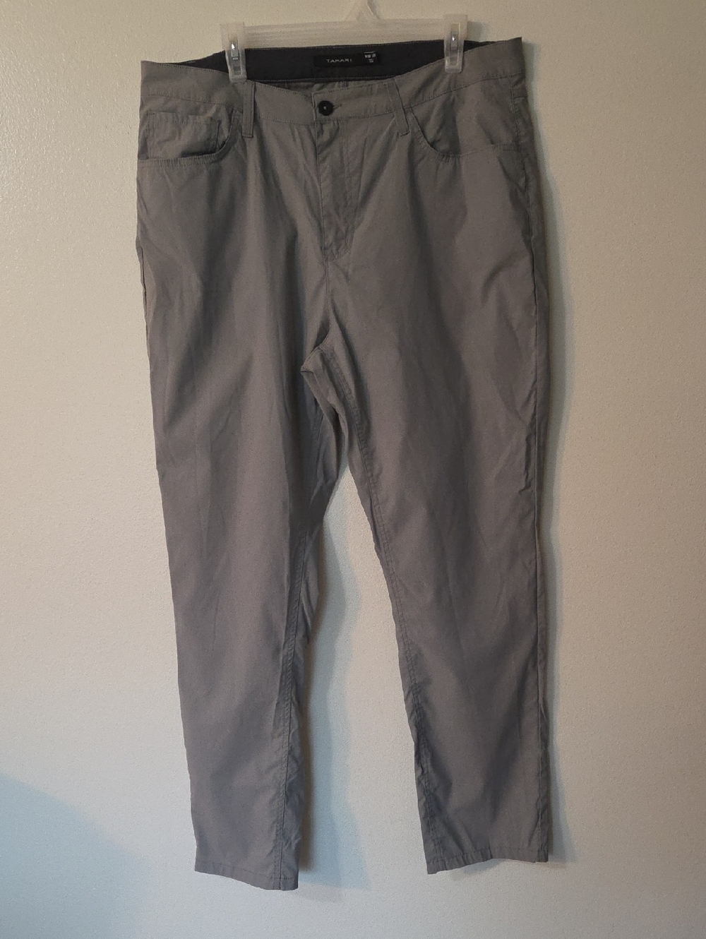 Tahari Men's Light Gray Chino Pants